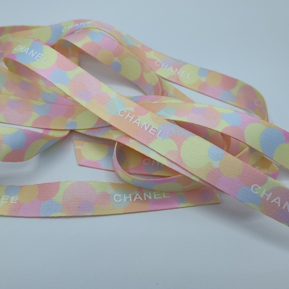 CHANEL Pastel Bubble Ribbon 2 Yards | Rare GWP Gift Wrap Packaging - Picture 4 of 4